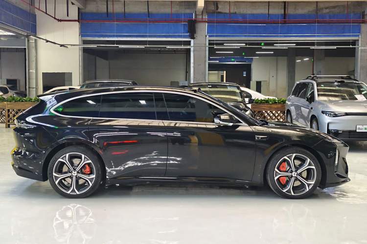 Used Nio ET5 2025 75 kWh