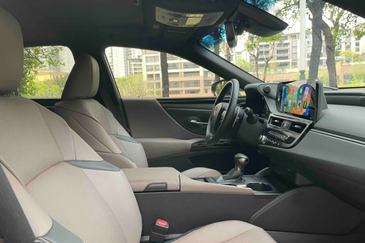 Used Lexus ES 2022 200 Excellence Edition