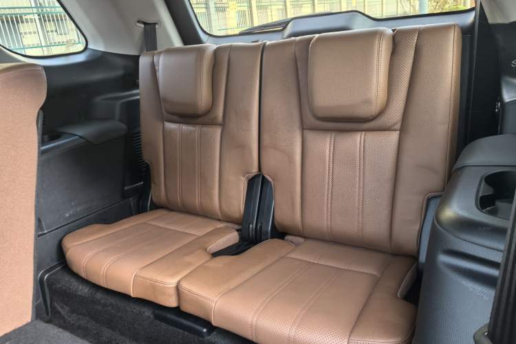 Used Changan CS95 2017 2.0T Two-Wheel Drive Zhituo Edition