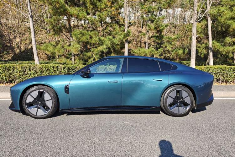 Used XPeng P7 2025 Model—702 Long Range Ultra