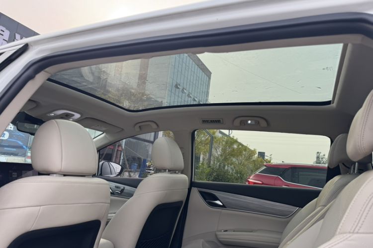 Used BYD Song MAX New Energy 2019 DM 1.5T Smart Connect Zhiyao Model 6 Seats China VI Standard
