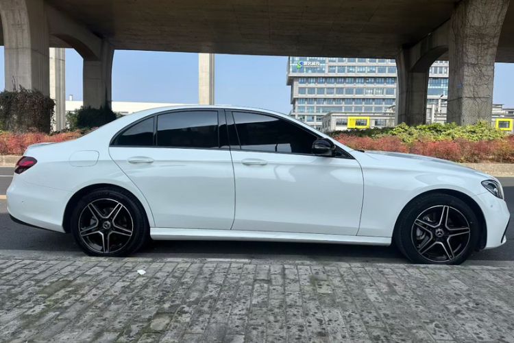 Used Mercedes-Benz E-Class (Import) 2021 Updated E 260 Fashion Sport Edition
