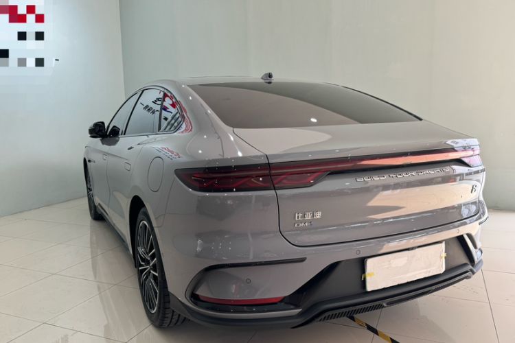 Used BYD Han 2025 DM-i 125KM LiDAR-Powered Intelligent Driving Model Exterior 7