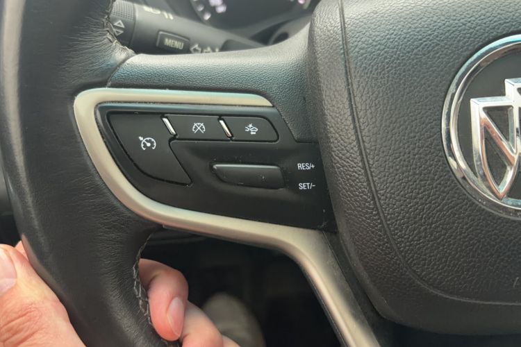 Used Buick GL6 2019 18T 6-Seater Connected Luxury Version China VI Standard
