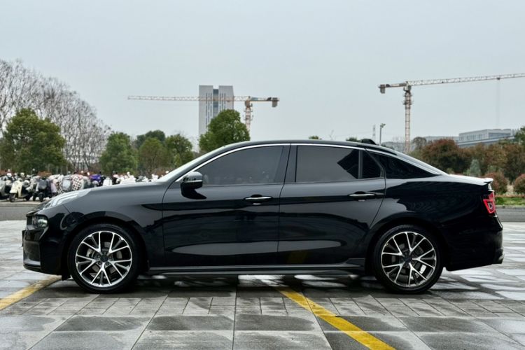 Used Lynk & Co 03 2019 2.0TD Automatic Jing Pro Edition Exterior 9