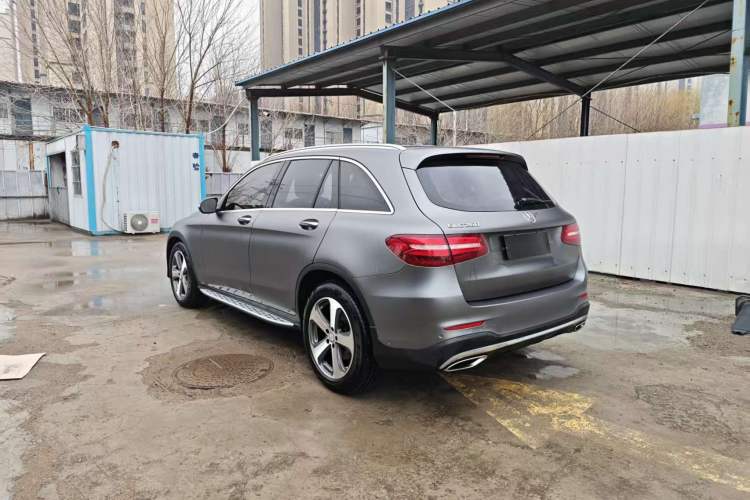 Used Mercedes-Benz GLC 2017 GLC 260 4MATIC Luxury Model