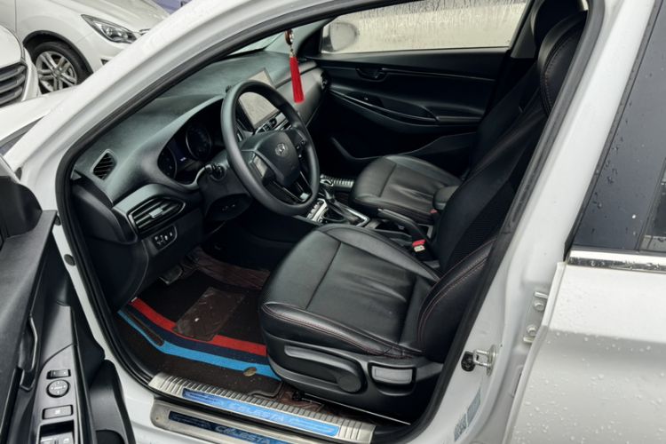 Used Hyundai Celesta 2018 1.6L Automatic GL Enjoyment Version China V Standard