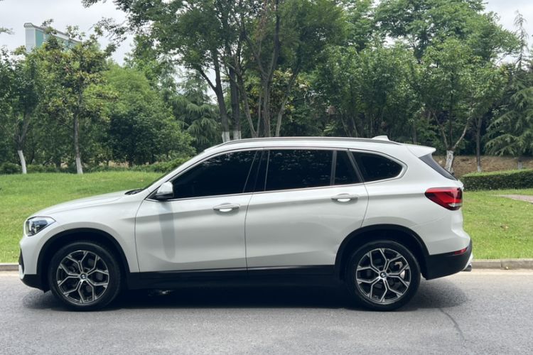 Used BMW X1 2020 sDrive25Li Leading Model
