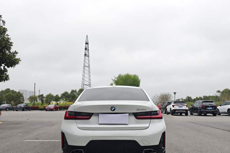 Used BMW 3 Series 2023 320Li M Sport Package Exterior 6