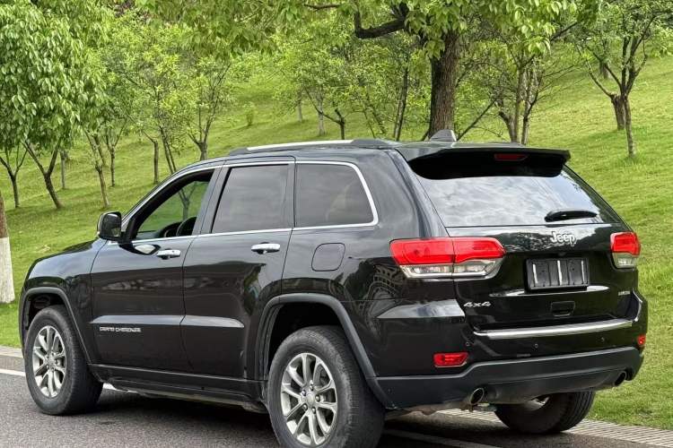 Used Jeep Grand Cherokee 2014 3.0L Comfort Navigation Edition