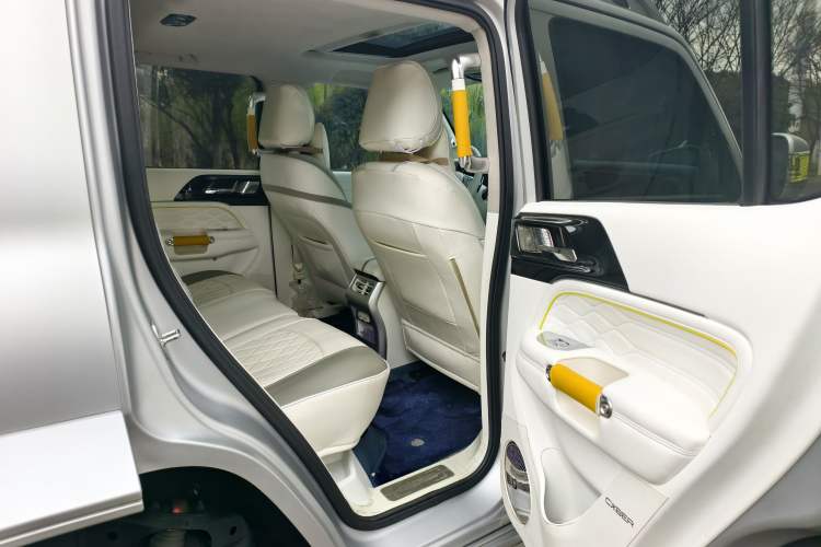 Used Cyberspace Tank 300 2021 2.0T Cyber Tank