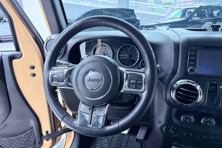 Used Jeep Wrangler 2013 3.6L Sahara two-door model