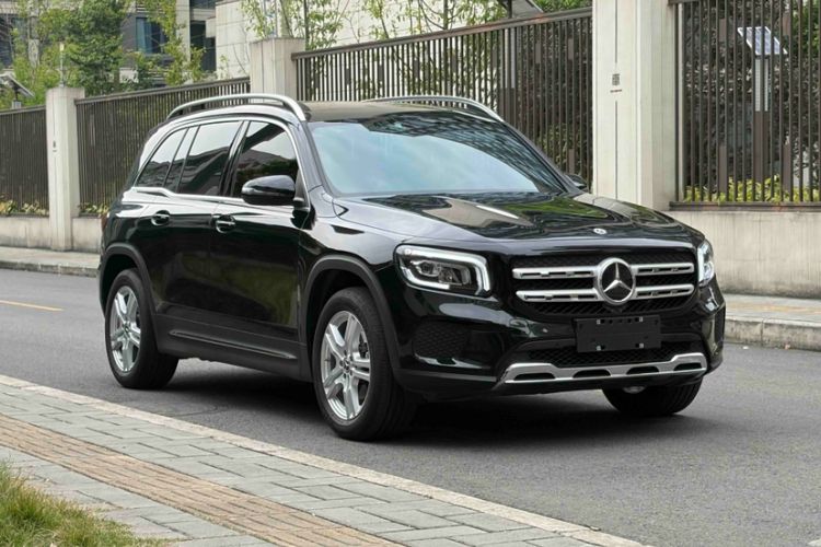 Used Mercedes-Benz GLB 2022 Second Facelift GLB 200 Dynamic Edition Exterior 1