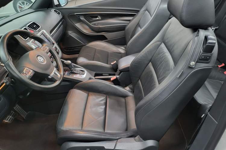 Used Volkswagen Eos 2011 2.0 TSI
