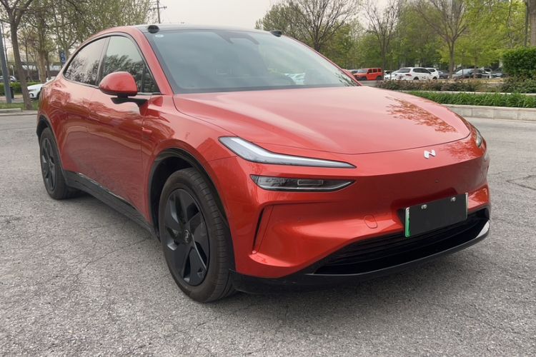 Used ONVO L60 2024 60 kWh Rear-Drive Version Exterior 2