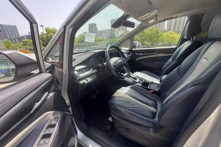 Used SAIC MAXUS G50 2019 1.5T First Edition Automatic Luxury Version 6 Seats