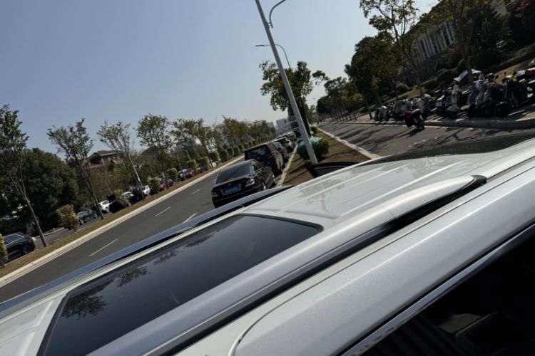 Used Toyota Granvia 2022 2.5L Hybrid Prestige Edition