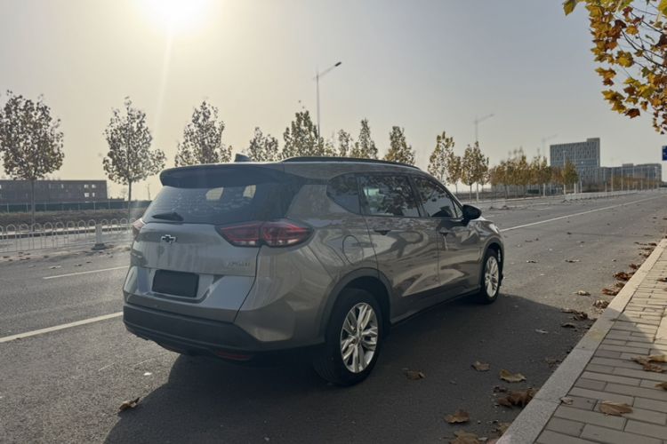 Used Chevrolet Orlando 2019 530T Automatic Mickey Custom Edition (5+2 Seats) – China V Standard
