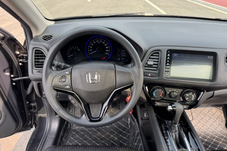 Used Honda Vezel 2019 1.5L CVT Pioneer Edition China VI Steering Wheel
