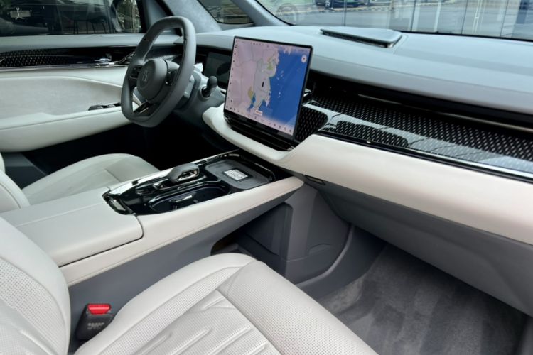 Used Zeekr 009 2024 Six-Seat Executive Version 4WD 108 kWh
