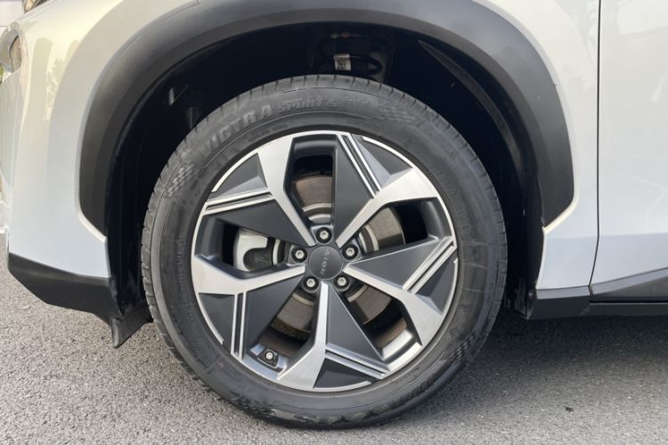 Used AION V 2023 Updated Plus 70 Intelligent Edition Lithium Iron Phosphate