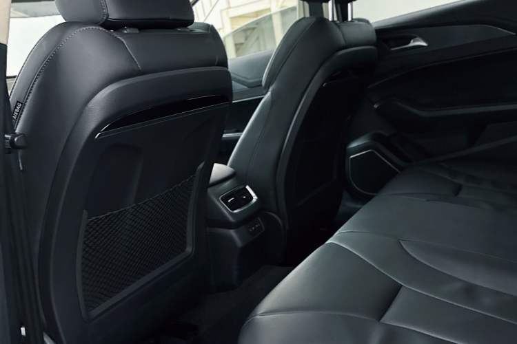 Used Hongqi H5 2022 Classic Model Facelift 1.5T DCT Qiyun Edition Exterior 7