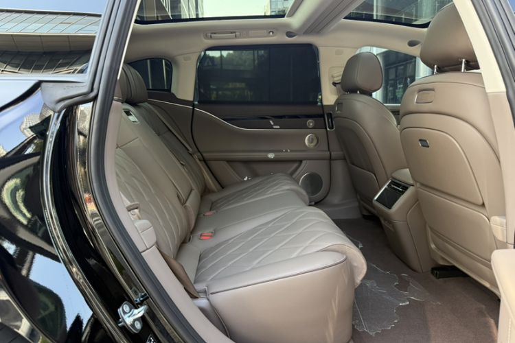 Used Hima S9T 2025 Model Pure Electric Four-Wheel-Drive Ultra
