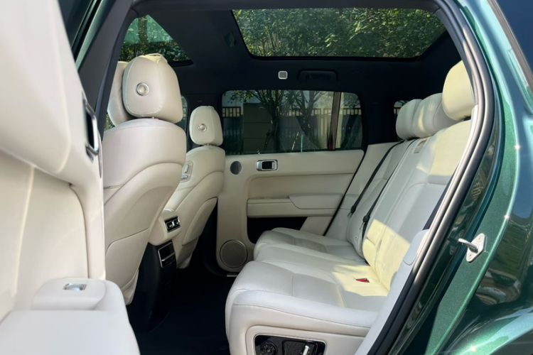 Used Li Auto L7 2023 Air model