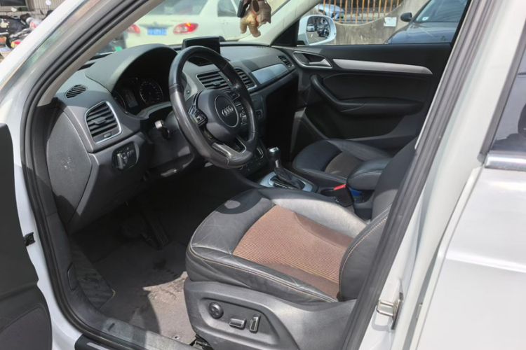 Used Audi Q3 2016 35 TFSI Fashion Model
