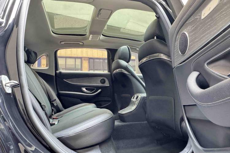 Used Mercedes-Benz E-Class 2021 E 260 L 4MATIC