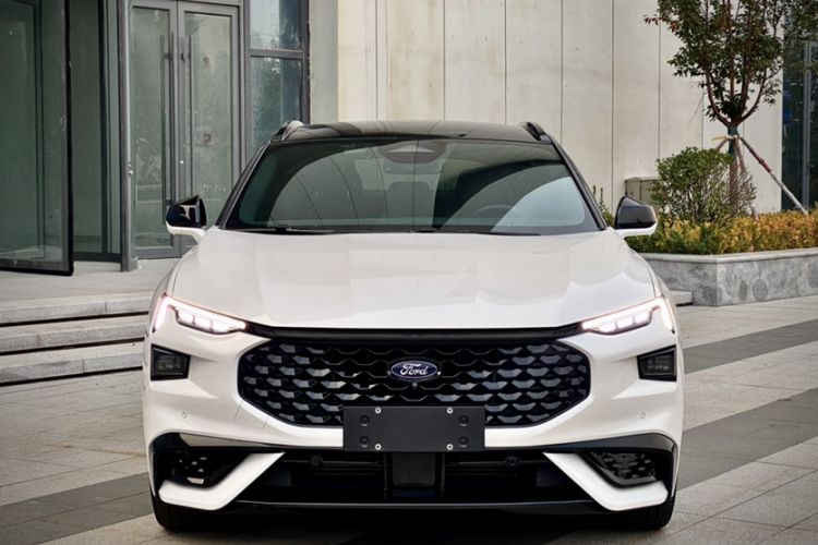 Used Ford EVOS 2022 Facelift EcoBoost 245 ST-Line