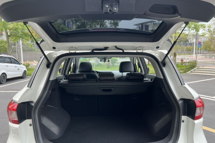 Used GAC Trumpchi GS4 2015 200T G-DCT Luxury Edition Trunk