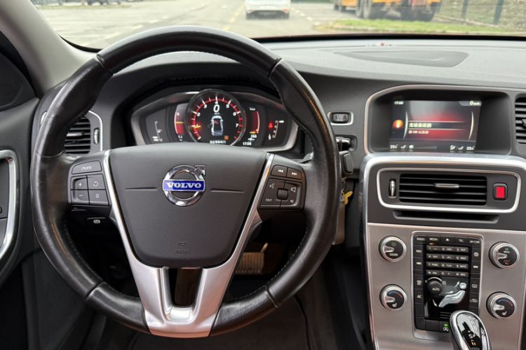 Used Volvo S60 2016 S60L T4 Zhiyuan Edition