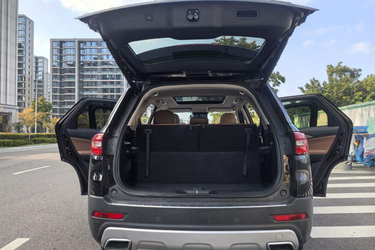 Used Changan CS95 2017 2.0T Two-Wheel Drive Zhituo Edition