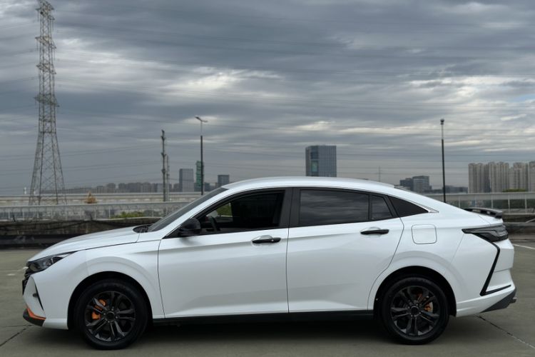 Used Dongfeng Aeolus Yixuan 2023 Mach Edition 1.5L Automatic Chasing Wind Version Exterior 8