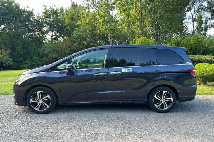 Used Honda Odyssey 2015 2.4L Smart Edition
