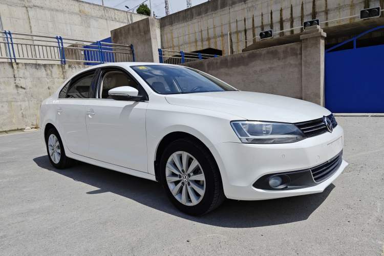 Used Volkswagen Sagitar 2014 1.4TSI Automatic Luxury Model