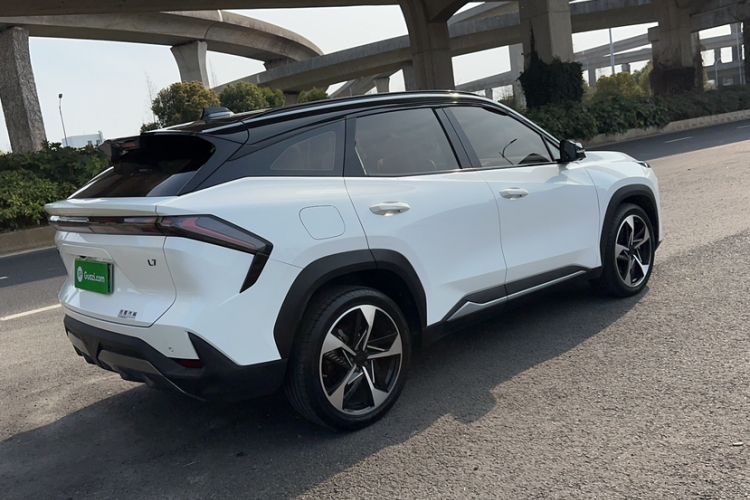 Used Geely Galaxy L7 2024 1.5T 115 km Starship Dragon Edition Exterior 2