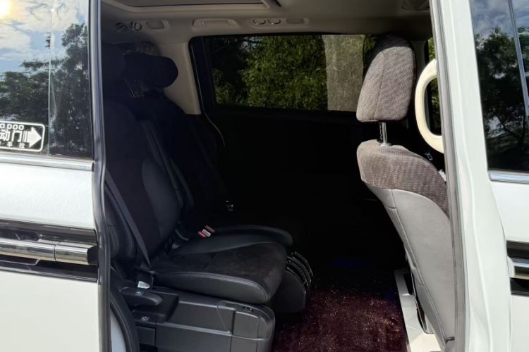 Used Honda Elysion 2024 2.0L eHEV Comfort Edition