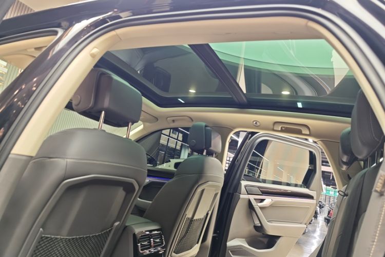 Used Volkswagen Touareg 2020 3.0 TSI Luxury Edition China VI