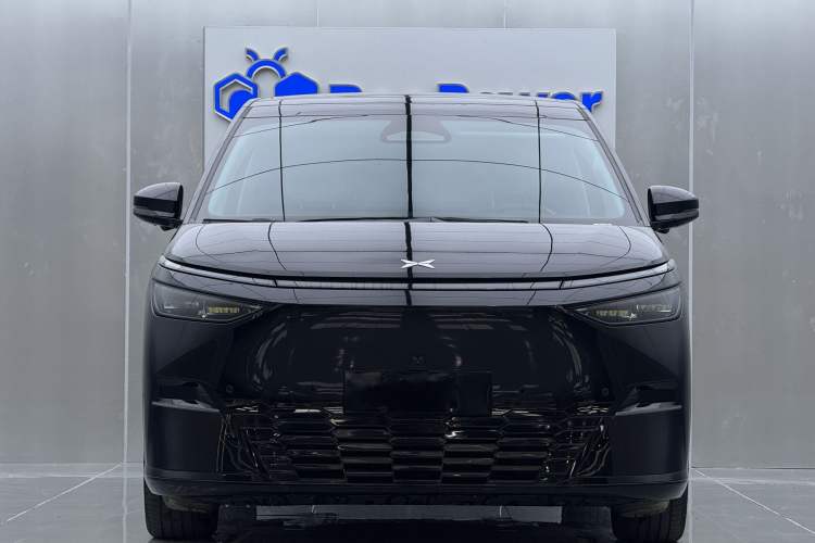 Used XPeng X9 2024 702 Ultra-Long Range Max