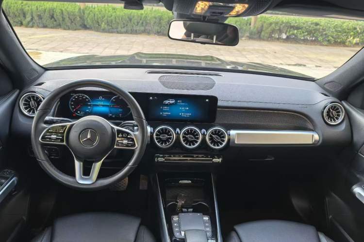 Used Mercedes-Benz EQB 2022 EQB 260
