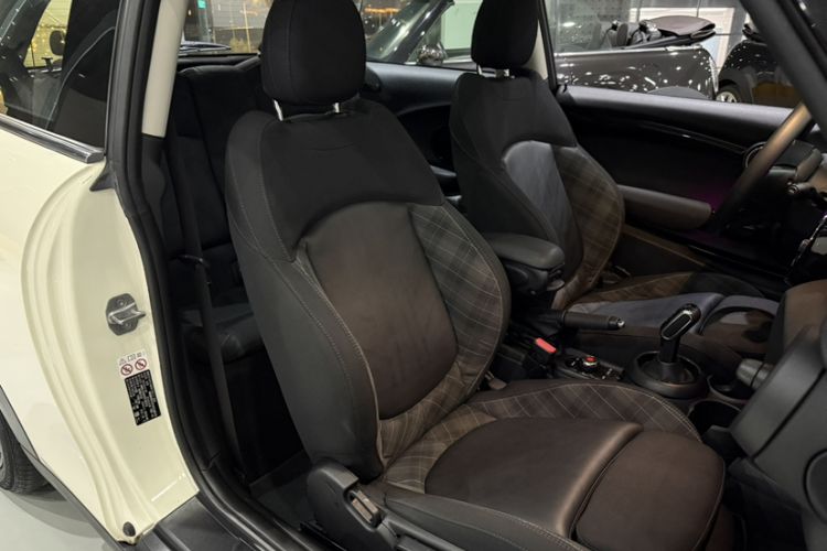 Used MINI MINI 2018 1.5T COOPER Classic Edition