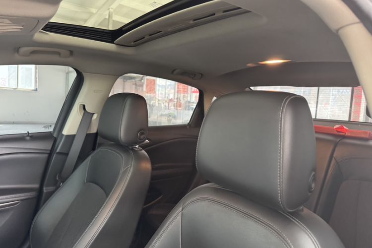 Used Buick Verano 2019 Sedan 20T Dual-Clutch Leading Model Interior 1