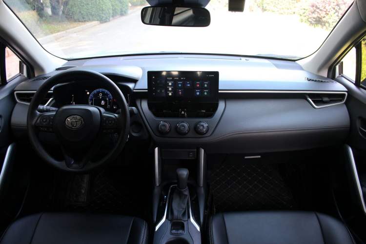 Used Toyota Corolla Cross 2023 2.0L Pioneer Edition