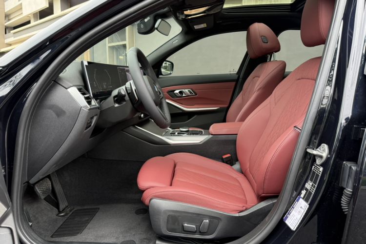 Used BMW 3 Series 2024 325i M Sport Night Edition Package
