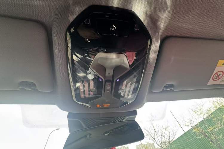 Used BMW 5 Series 2025 530Li Leading Model M Sport Package Interior 8