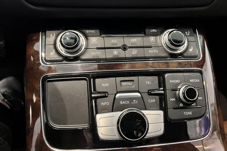 Used Audi A8 2016 A8L 45 TFSI quattro Luxury Edition Interior 8