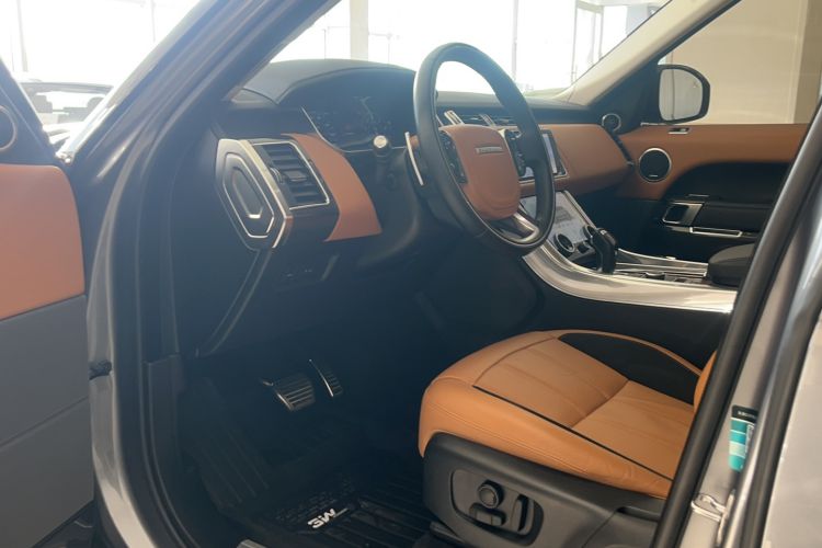 Used Land Rover Range Rover Sport 2022 3.0 L6 YAO Black Edition
