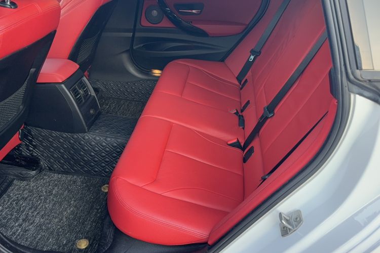 Used BMW 3 Series GT 2020 320i M Sport Night Edition
